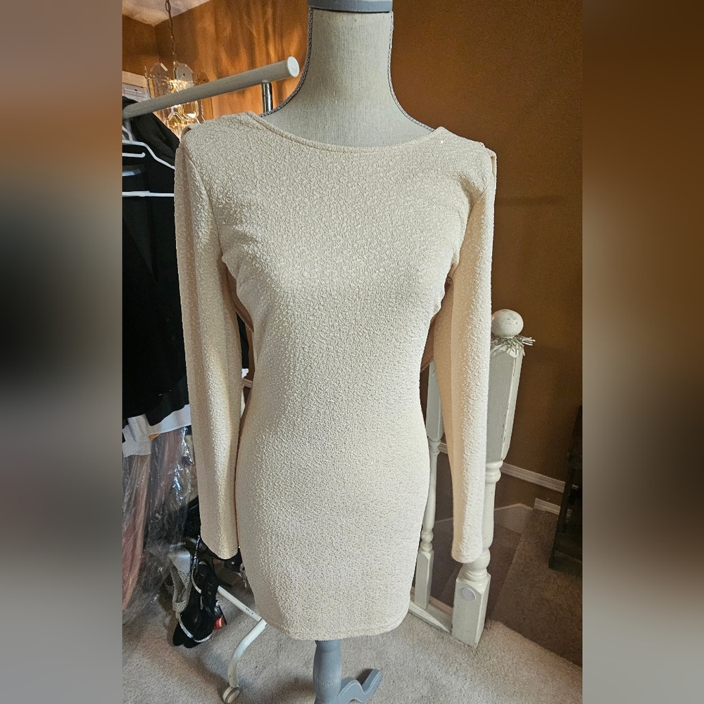 Elegant Cream Long Sleeve Dress